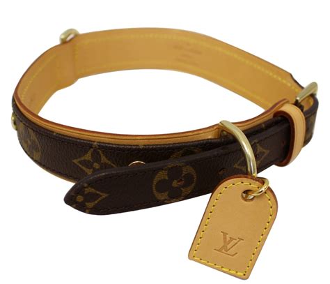 louis vuitton dog collar gm|Louis Vuitton dog leash.